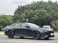 Changan UNI-V 2.0T high-energy version - фото 3