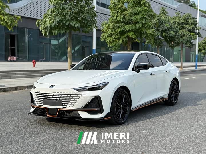 Changan UNI-V 1.5T sports version - автомобиль из Китая