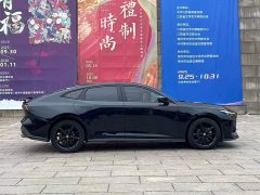 Changan UNI-V 1.5T premium - фото 6