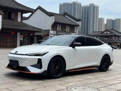 Changan UNI-V 2023 1.5T exclusive - фото 1