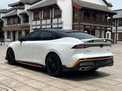 Changan UNI-V 2023 1.5T exclusive - фото 3