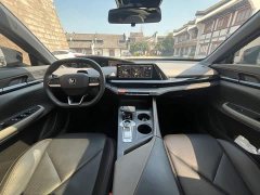 Changan UNI-V 1.5T premium - фото 19