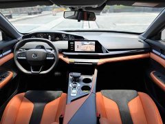 Changan UNI-V 1.5T sports version - фото 5
