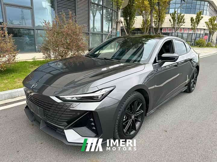 Changan UNI-V 1.5T sports version - автомобиль из Китая