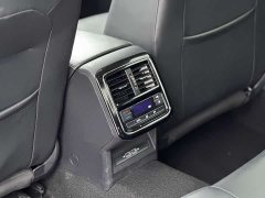 Volkswagen Passat PHEV 2020 430PHEV Hybrid Luxury Edition China VI - фото 12