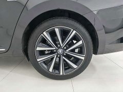 Superb TSI280 DSG Prestige Edition - фото 11