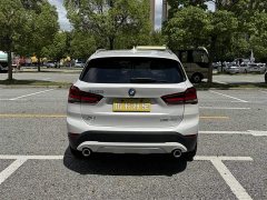 BMW X1 sDrive20Li fashionable - фото 6