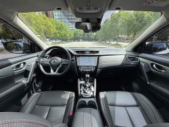 Nissan Qashqai 2.0L CVT XV Prem Deluxe Edition - фото 14