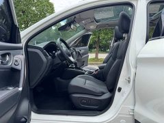 Nissan Qashqai 2.0L CVT XV Prem Deluxe Edition - фото 15