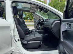 Nissan Qashqai 2.0L CVT XV Prem Deluxe Edition - фото 17