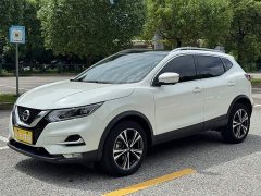 Nissan Qashqai 2.0L CVT XV Prem Deluxe Edition - фото 2