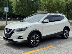 Nissan Qashqai 2.0L CVT XV Prem Deluxe Edition - фото 8