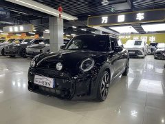 MINI 2023 2.0T COOPER S Artist Five-Door Edition - фото 2
