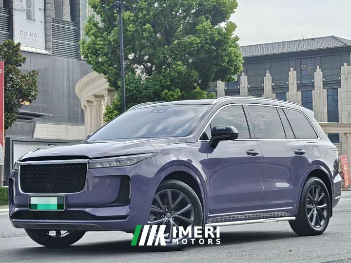 Li Auto Ideal ONE 2020 extended range 6-seater version - автомобиль из Китая