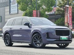 Li Auto Ideal ONE 2020 extended range 6-seater version - фото 5