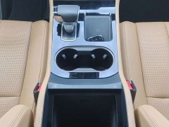 Li Auto Ideal ONE 2020 extended range 6-seater version - фото 8