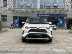 Toyota RAV4 Rongfang 2020 2.0L CVT four-wheel drive premium version - фото 2