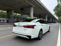 2.0L XL Edition - фото 5