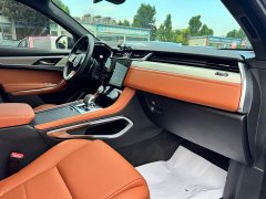 Jaguar F-PACE P250 R-Dynamic SE - фото 11