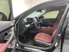 BMW 5 Series 530Li Leading M Sports Package - фото 17