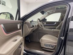 AITO Wenjie M9 extended range Ultra version 52kWh 6-seater version (192-line lidar) - фото 17
