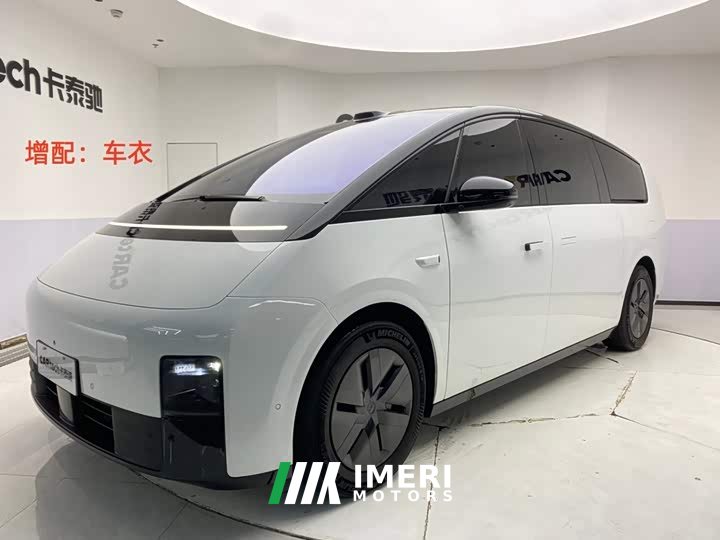 Li Auto Ideal MEGA Home Family Special Edition - автомобиль из Китая