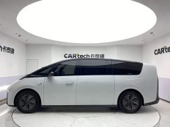 Li Auto Ideal MEGA Home Family Special Edition - фото 8