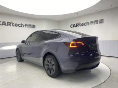 Tesla Model Y standard range rear-wheel drive version - фото 7
