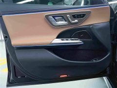 Mercedes-Benz E-Class New Energy 2024 E 350 e L plug-in hybrid sedan - фото 9