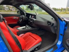 BMW Z4 2020 sDrive 25i Silver Frost Limited Edition - фото 9