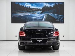 Geely Flying Spur 2022 4.0T V8 Standard Edition - фото 5