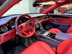 Geely Flying Spur 4.0T V8 Standard Edition - фото 5