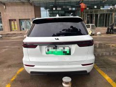 Li Auto ONE Extended-Range 6-Seater - фото 3