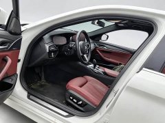 BMW 5 Series Facelift II 530Li Luxury M Sport Package - фото 2