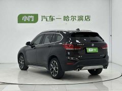 BMW X1 sDrive20Li fashionable - фото 4