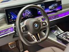 BMW 7 Series 2023 735Li M Sports Package - фото 10