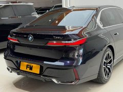 BMW 7 Series 2023 735Li M Sports Package - фото 19