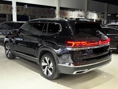 Volkswagen Touron 380TSI four-wheel drive respected luxury version - фото 17