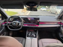 BMW 5 Series 530Li Leading Luxury Package - фото 7