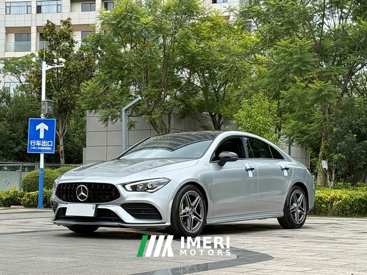 Mercedes-Benz CLA (imported) CLA 200 - автомобиль из Китая
