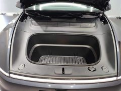 Tesla Model Y rear-wheel drive version - фото 8