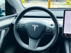Tesla Model Y 2023 rear-wheel drive version - фото 10