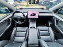 Tesla Model Y 2023 rear-wheel drive version - фото 5