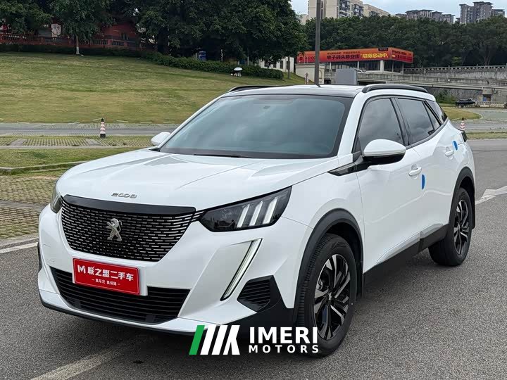 Peugeot 2008 2022 230THP THE ONE - автомобиль из Китая