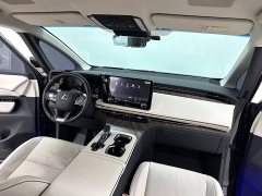 Lexus LM 2023 500h six-seater premium version - фото 12