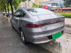 BYD Qin PLUS Honor Edition DM-i 55KM Leading Type - фото 10