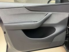 Tesla Model Y rear-wheel drive version - фото 19