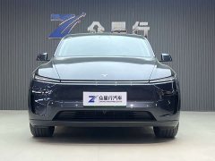 Tesla Model Y rear-wheel drive version - фото 8