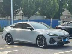 Changan UNI-V 1.5T Prestige Edition - фото 3