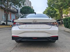 Hyundai Elantra 1.5L CVT GLX Elite Edition - фото 4